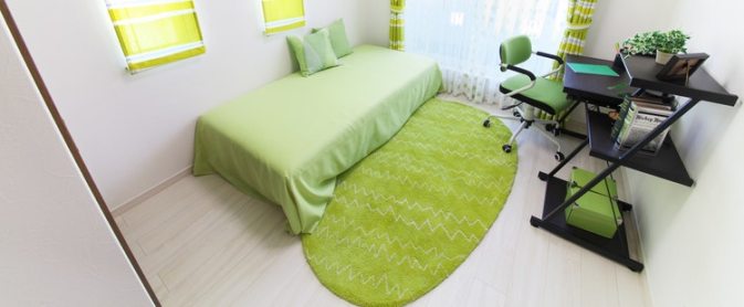 apartment-bed-chair-271674